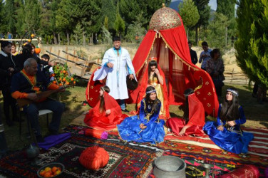 II Beynəlxalq Xurma Festivalı