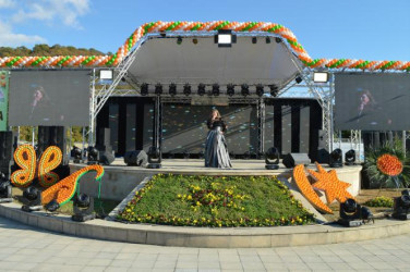 II Beynəlxalq Xurma Festivalı