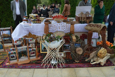 II Beynəlxalq Xurma Festivalı